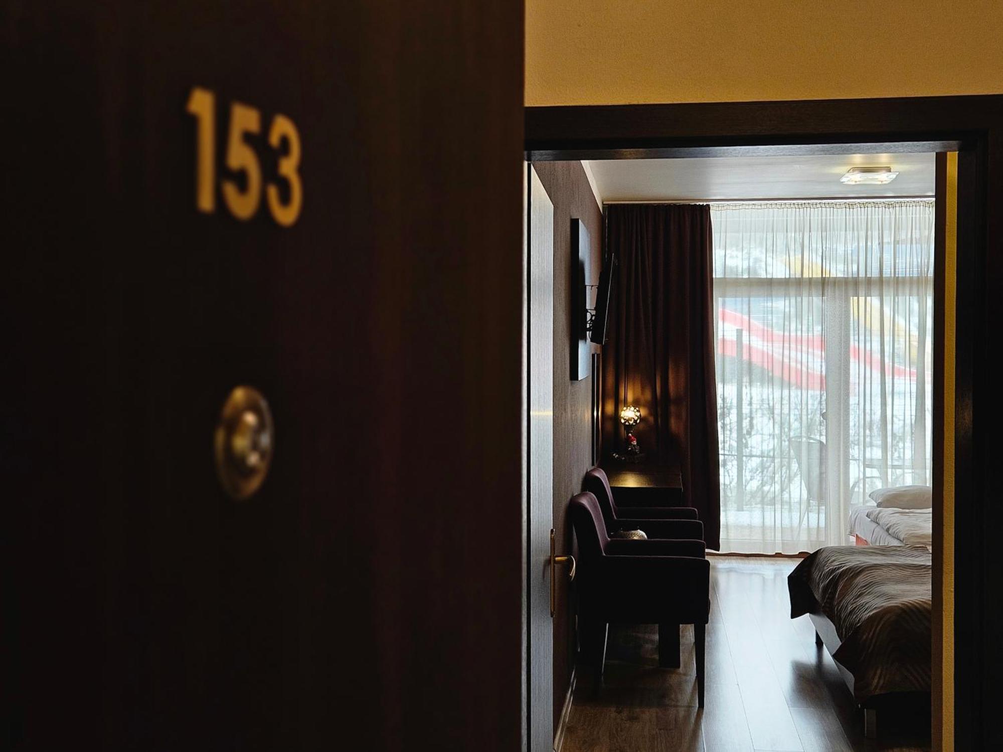 Apartman Bešeňová Екстериор снимка