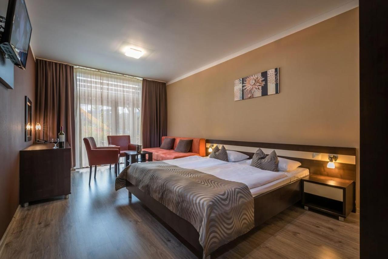 Apartman Bešeňová Екстериор снимка